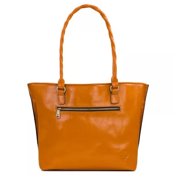 Patricia Nash - Picture 2 of 4